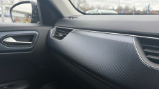 Renault Arkana 1.6 E-TECH Hybrid 145 Iconic 5dr Auto Hybrid Estate